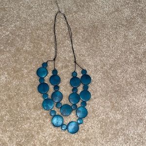 Wooden, blue circles neckalce double strand